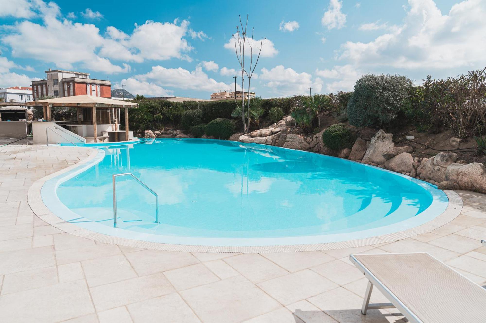 Mercure Olbia Ngoại thất bức ảnh